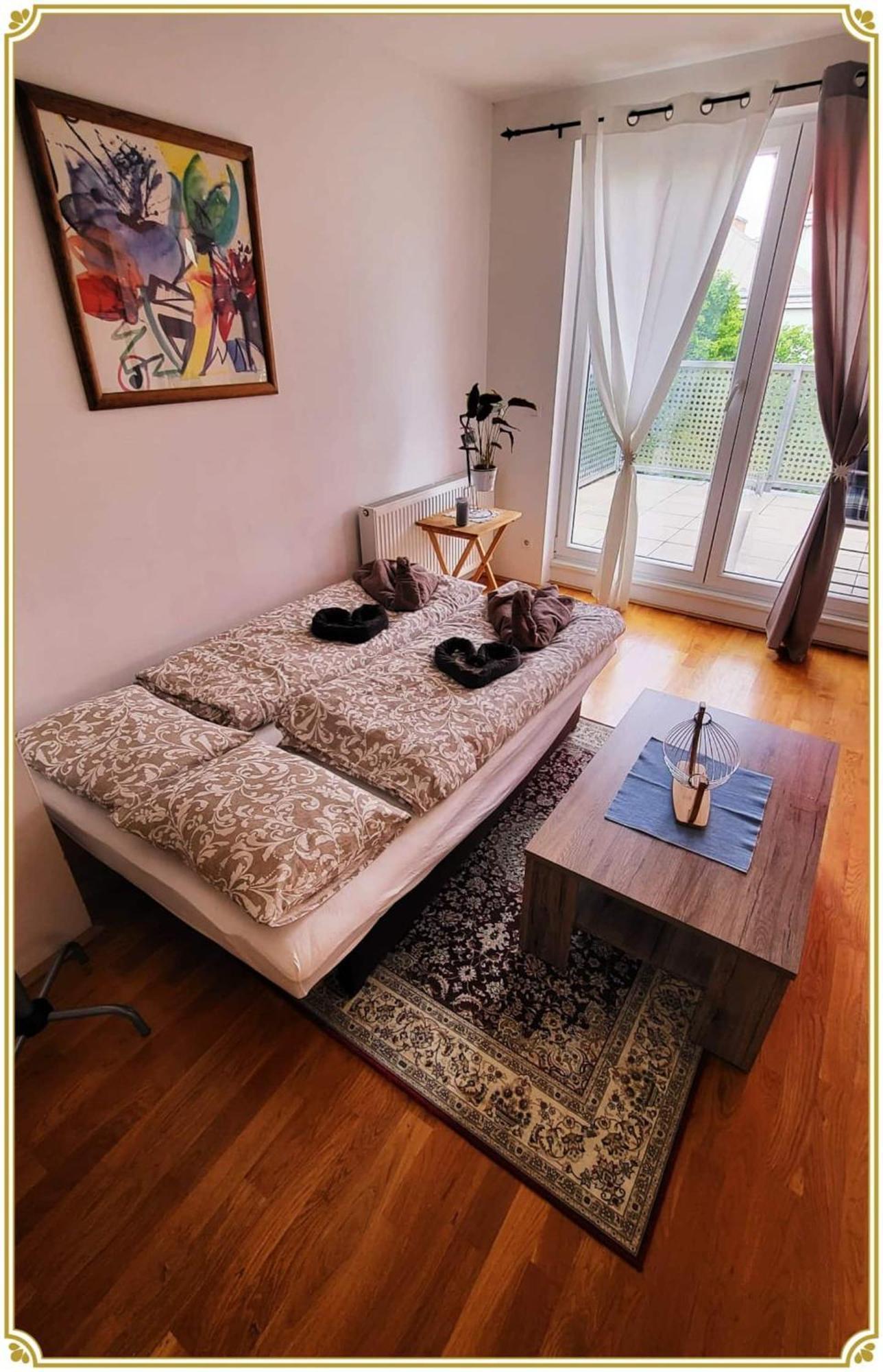 Chill Out In Simmering Vienna Exterior photo